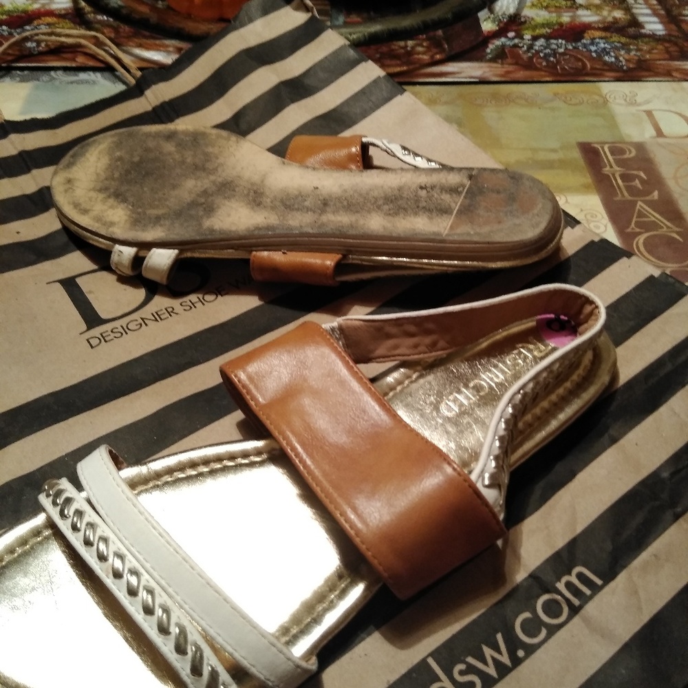 Sandals - Picture 3 of 3